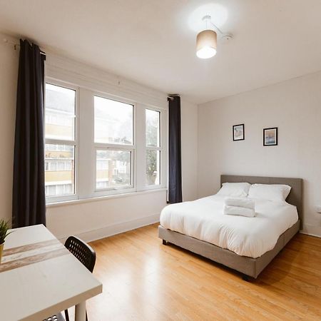 Great Rooms In Plaistow Londra Exterior foto