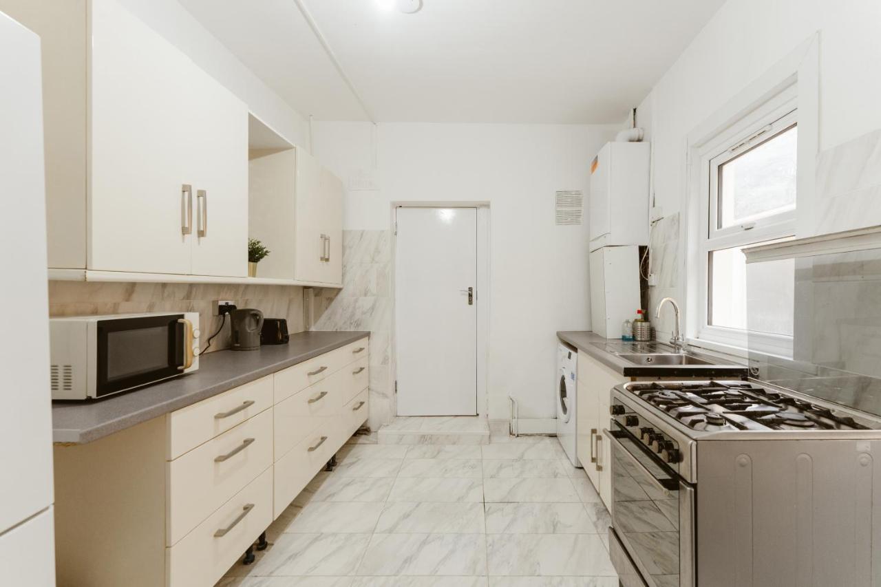 Great Rooms In Plaistow Londra Exterior foto