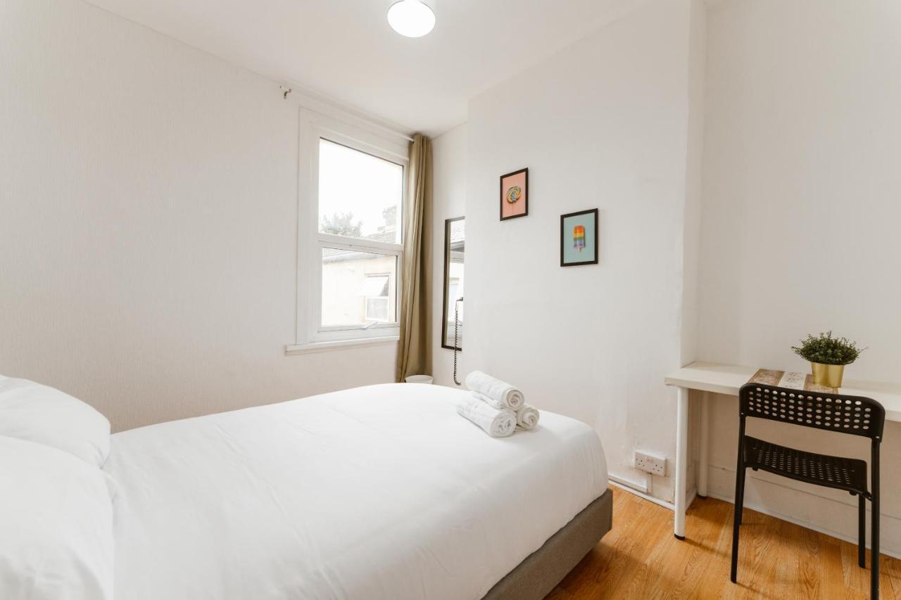 Great Rooms In Plaistow Londra Exterior foto